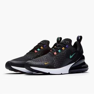 Nike Air Max 270 - Size 8W